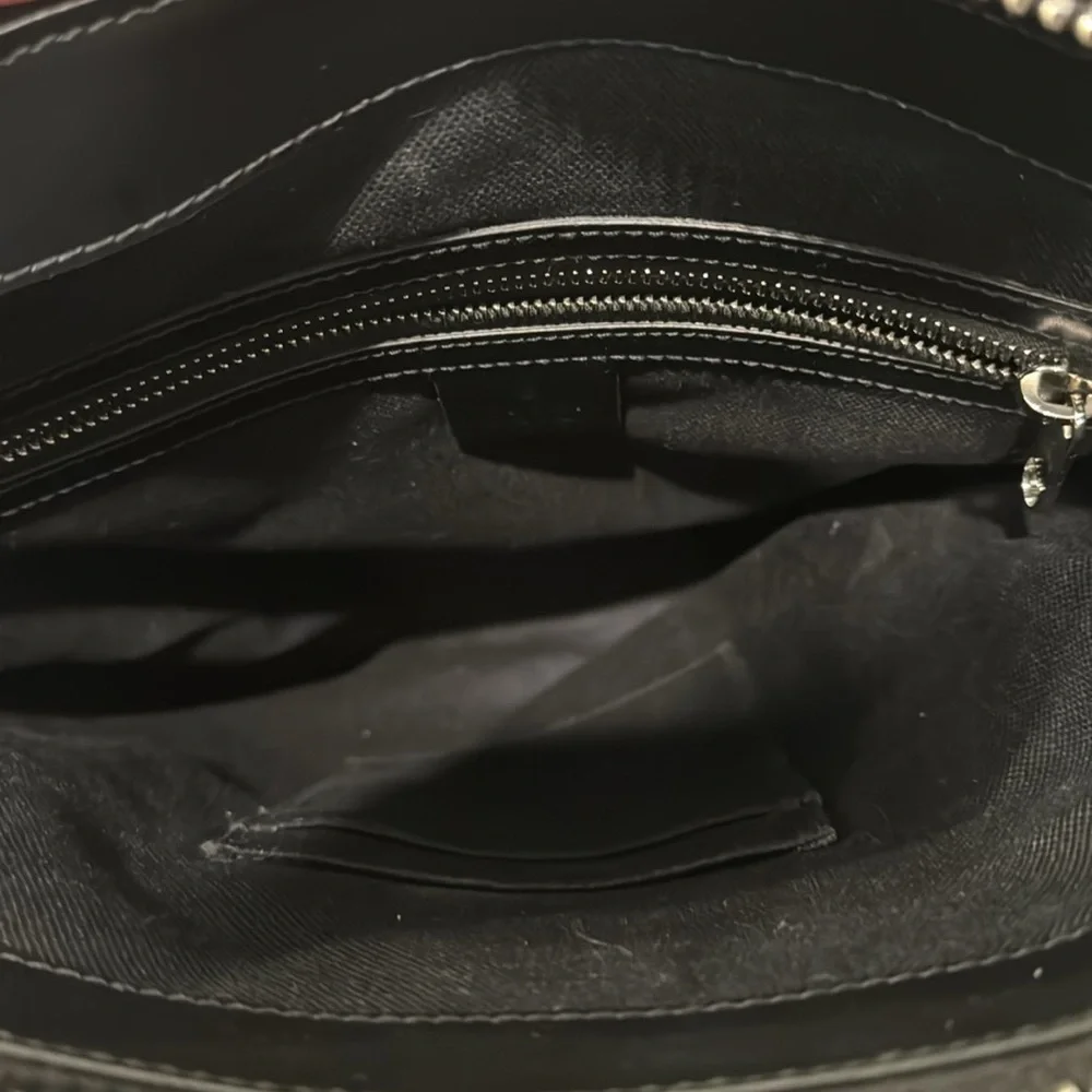 Barely used bag great condition. - Picture 3 of 3